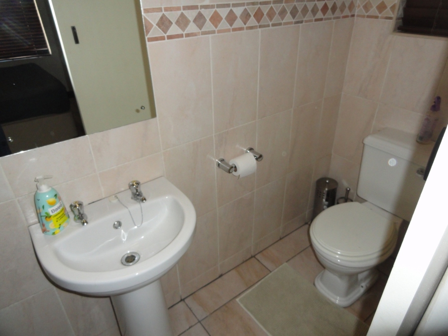 To Let 3 Bedroom Property for Rent in Die Bult North West